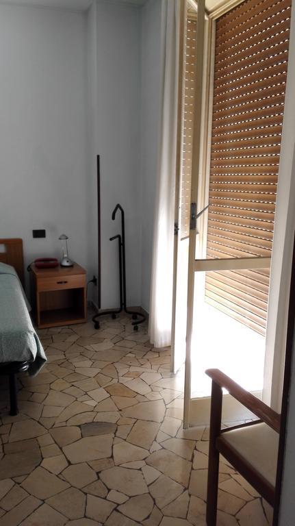 Hotel Mira Βαρέζε Εξωτερικό φωτογραφία